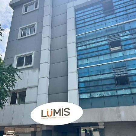 Lumis Studio Apartment Hyderabad Bagian luar foto