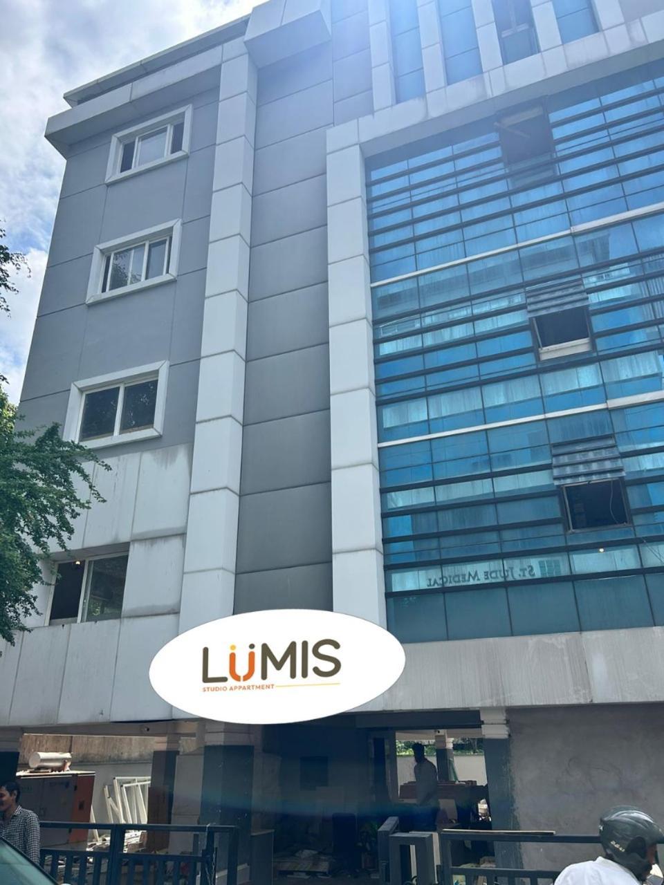 Lumis Studio Apartment Hyderabad Bagian luar foto